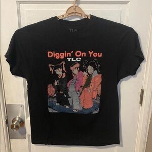 TLC Tee with Retro Graphic (BIN J)